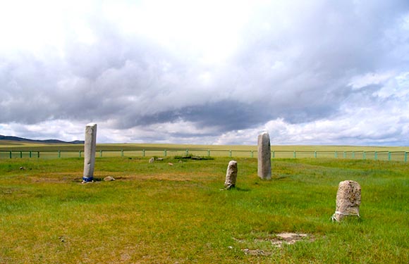 古代オスマントルコ時代の遺跡トニュククをめざして乗馬ライディング。