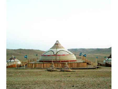 １３世紀村をめざして乗馬ライディング